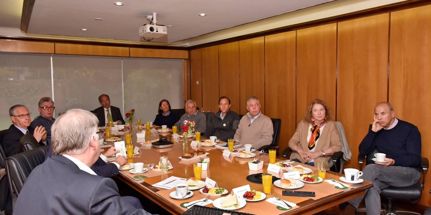17 Desayuno Socios 16 de octubre 2019